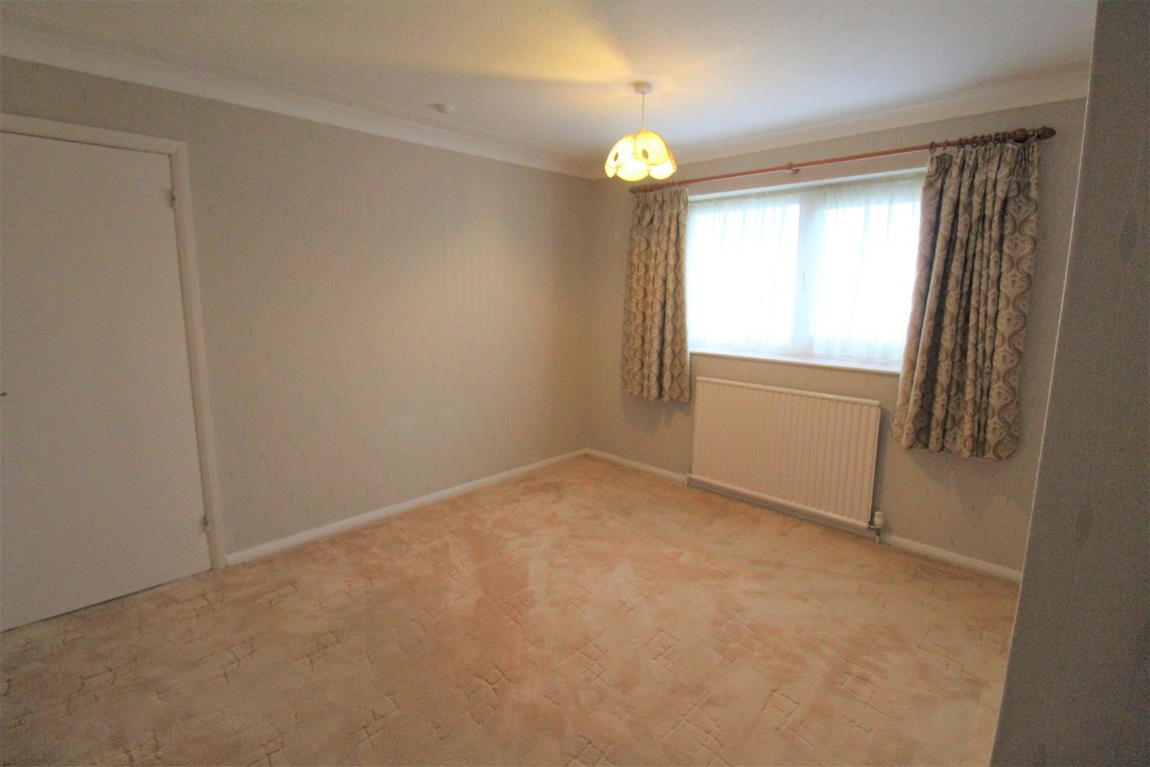 Uplands Avenue, Werrington, Stoke-On-Trent